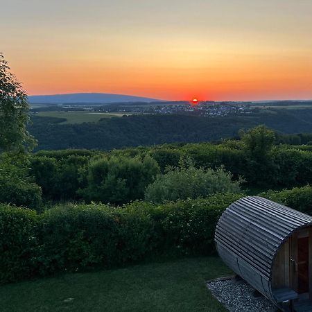 Hunsrueck Valley View Apartment With Cedar Sauna Bruschied 외부 사진