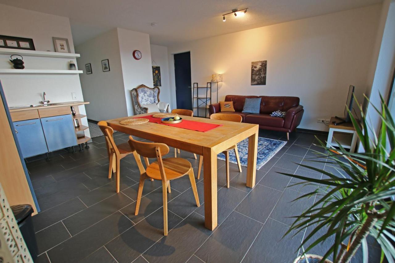 Hunsrueck Valley View Apartment With Cedar Sauna Bruschied 외부 사진