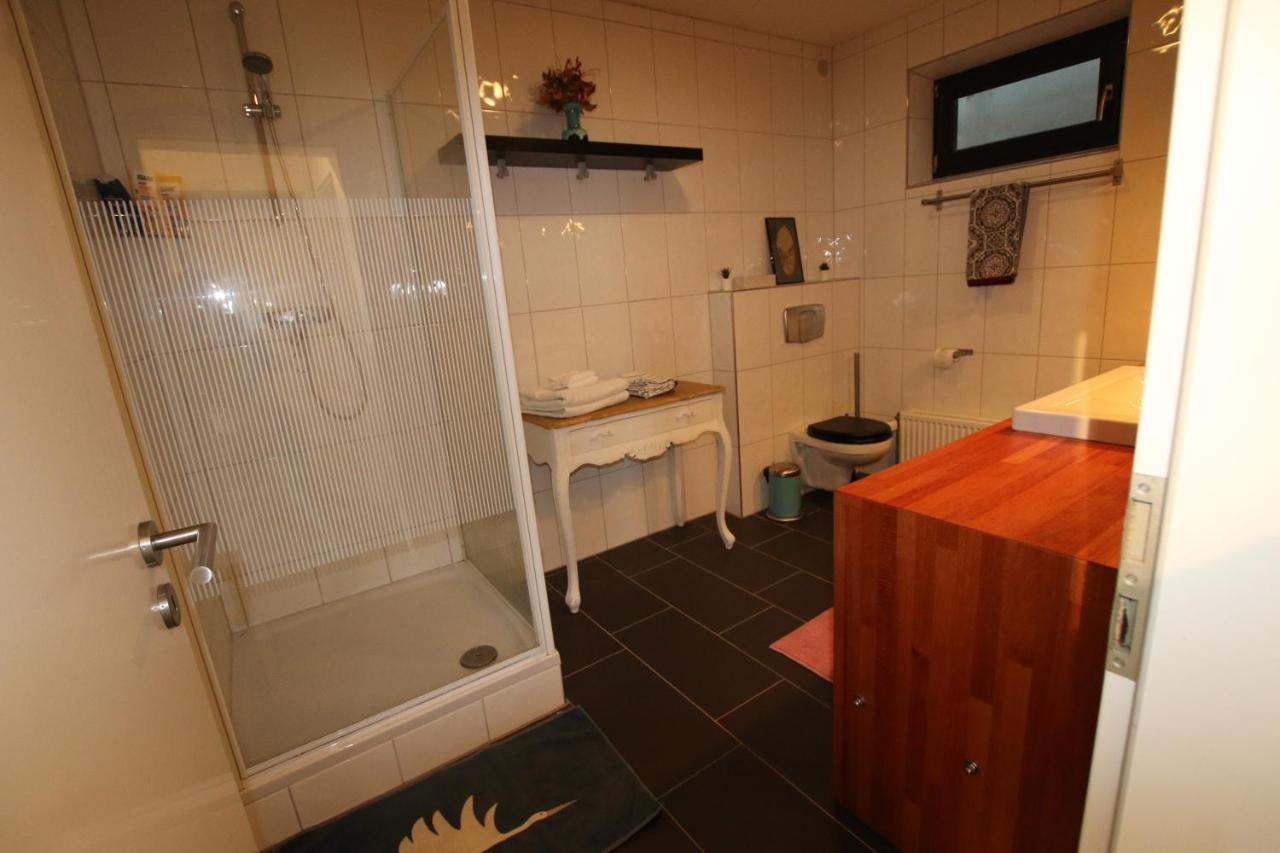 Hunsrueck Valley View Apartment With Cedar Sauna Bruschied 외부 사진