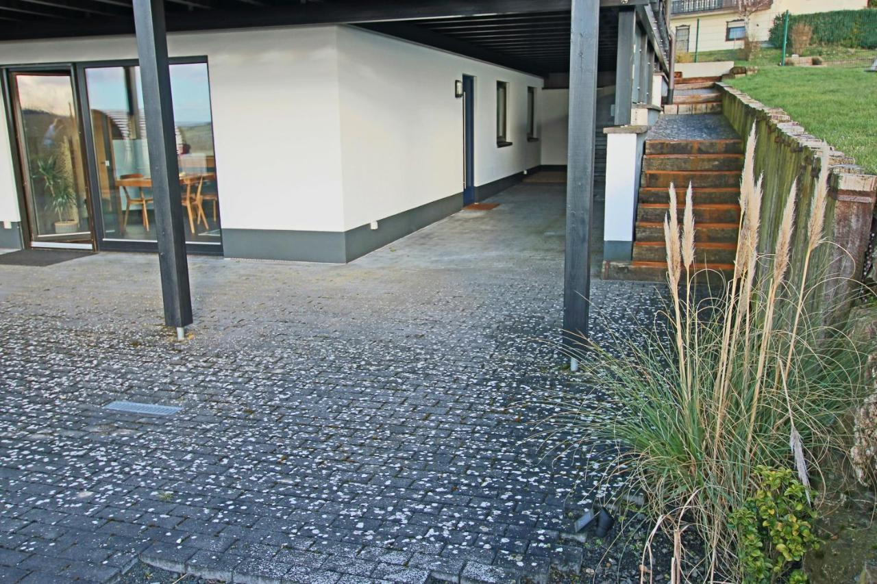 Hunsrueck Valley View Apartment With Cedar Sauna Bruschied 외부 사진
