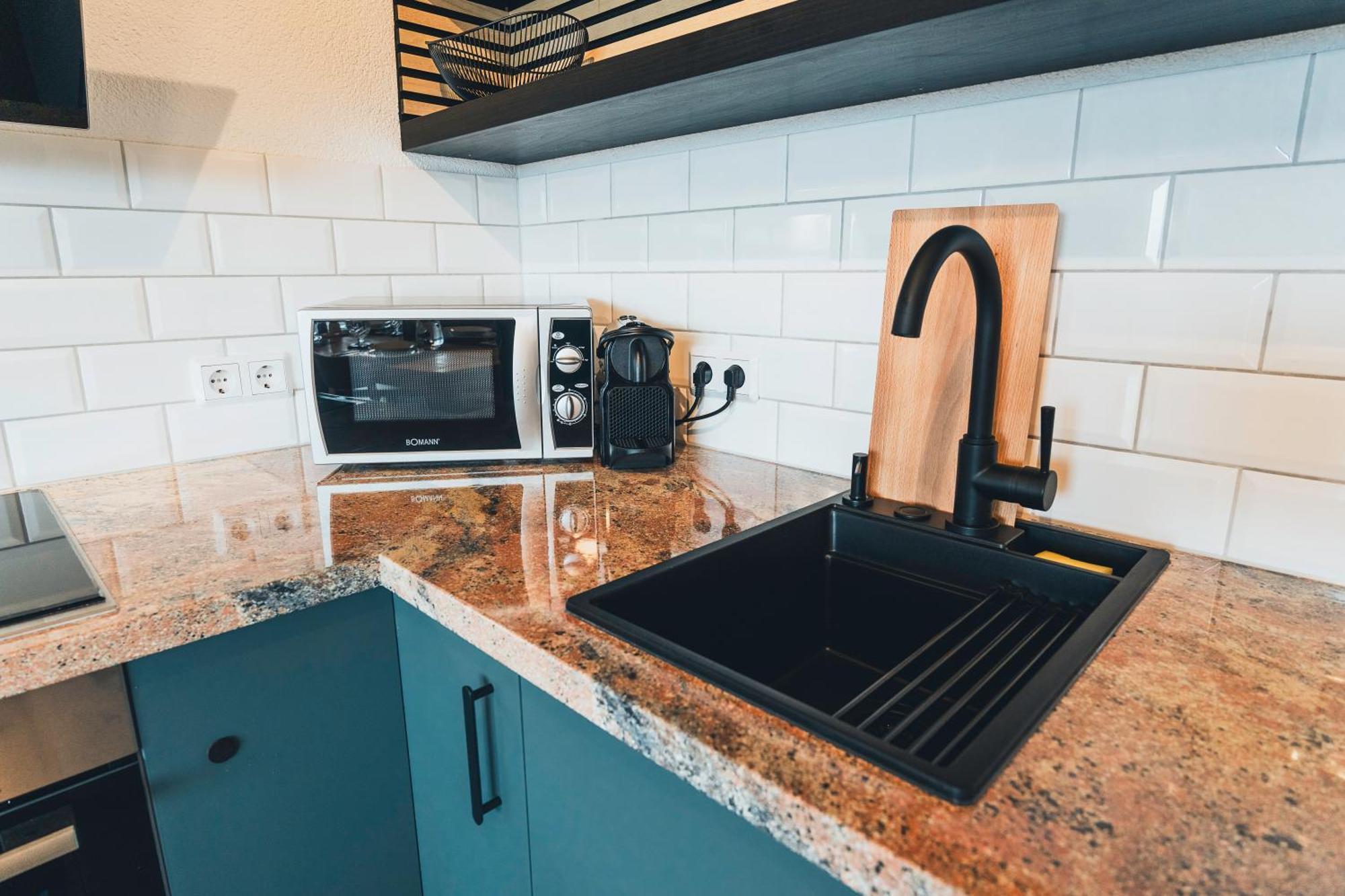 Hunsrueck Valley View Apartment With Cedar Sauna Bruschied 외부 사진