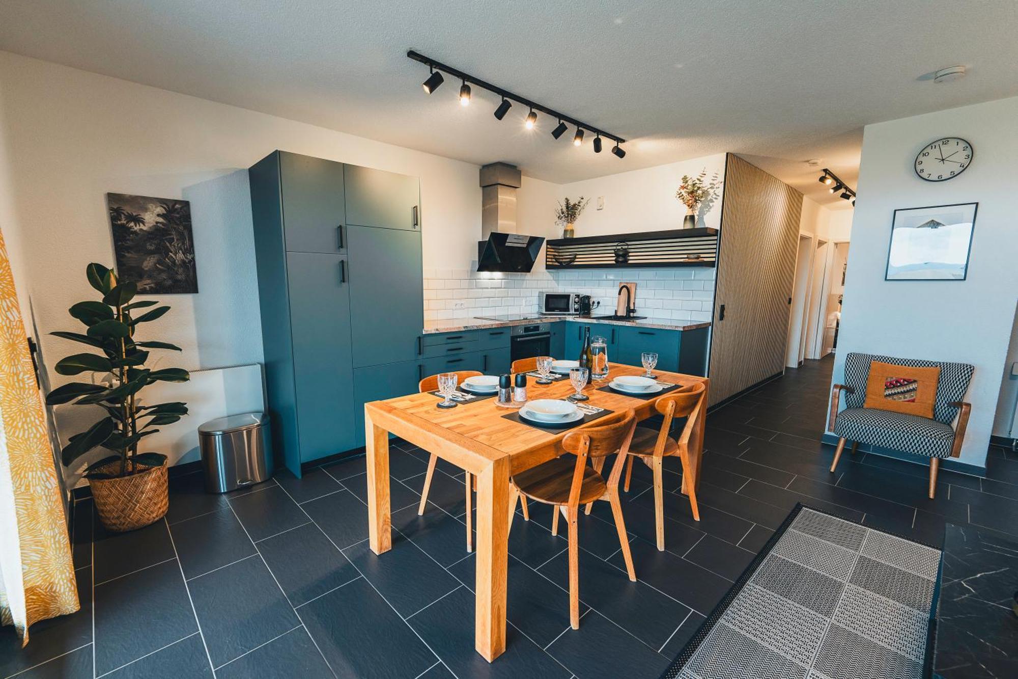 Hunsrueck Valley View Apartment With Cedar Sauna Bruschied 외부 사진