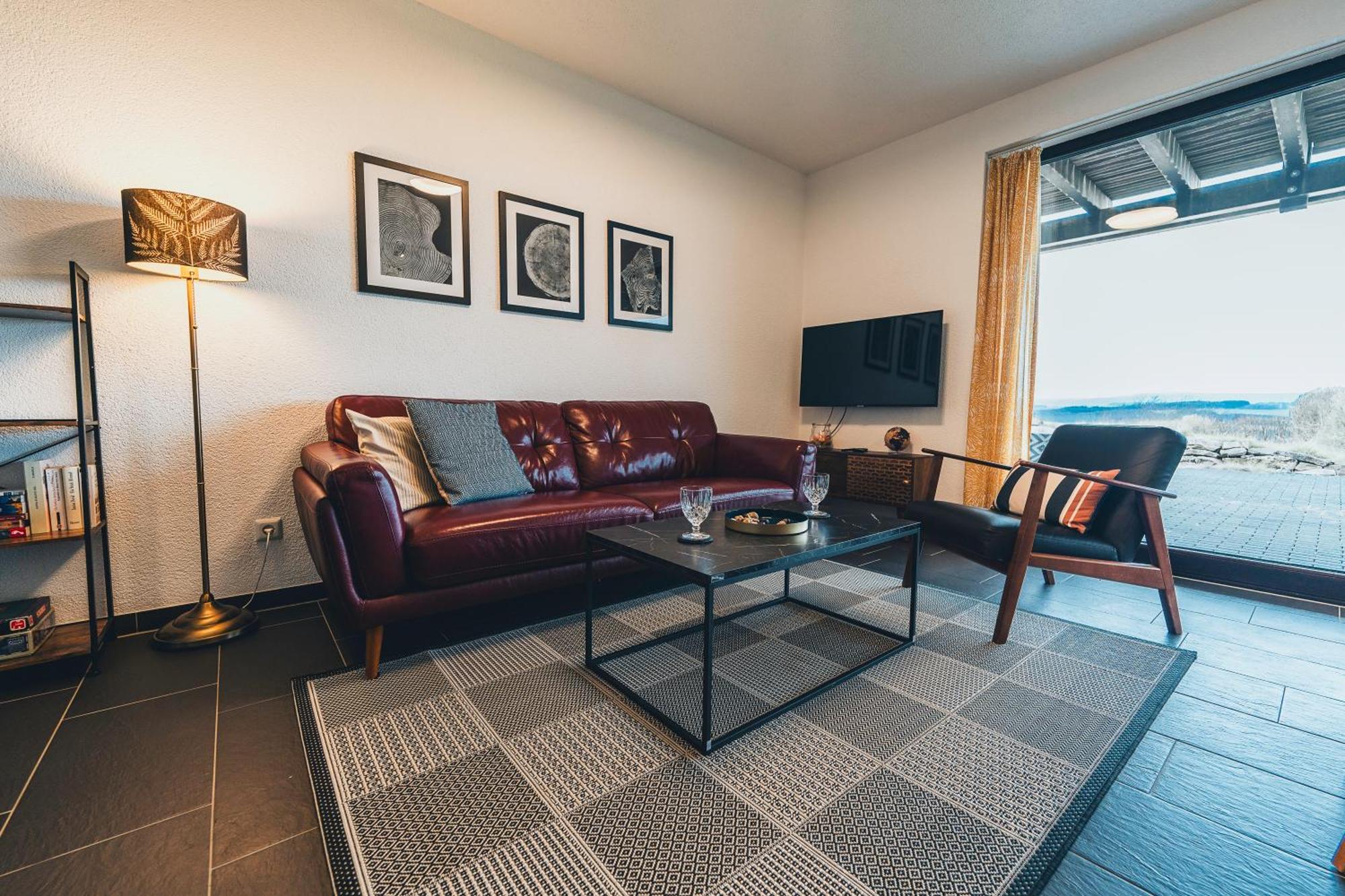 Hunsrueck Valley View Apartment With Cedar Sauna Bruschied 외부 사진